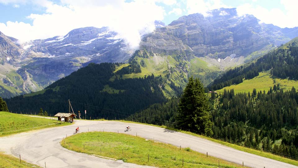 Col de la Croix | Descent | Cycling In Switzerland