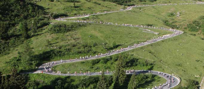 Maratona-dles-Dolomites-5-Brevet-Alpine-Cycling-Adventures-683x300