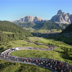 Passo Campolongo Maratona dles Dolomites